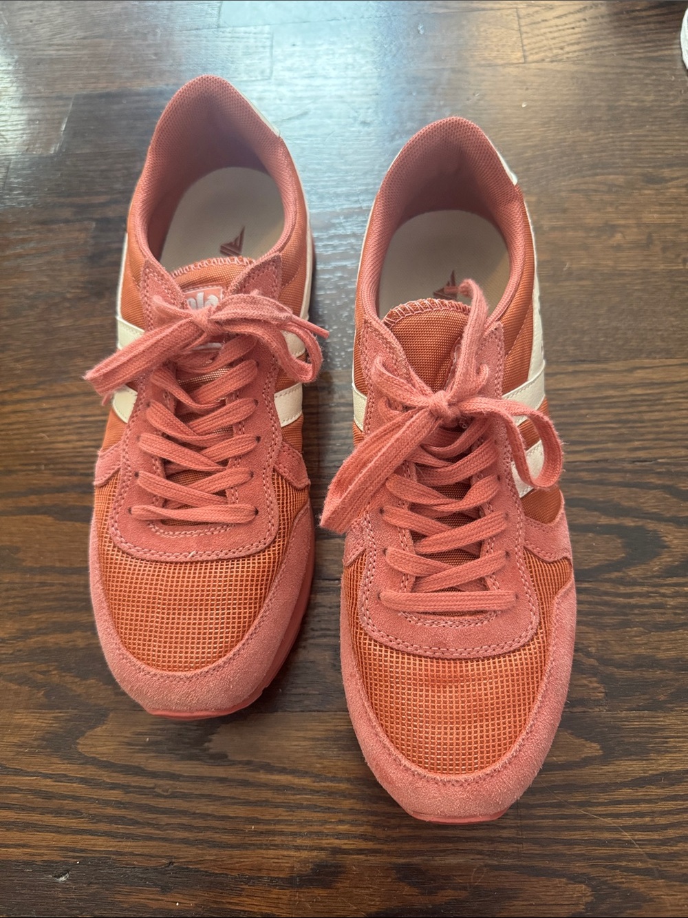 Gola Daytona 88 Sneakers in Red
